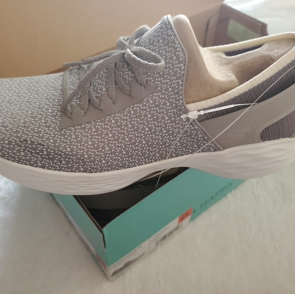 Sketchers YOU walking shoe